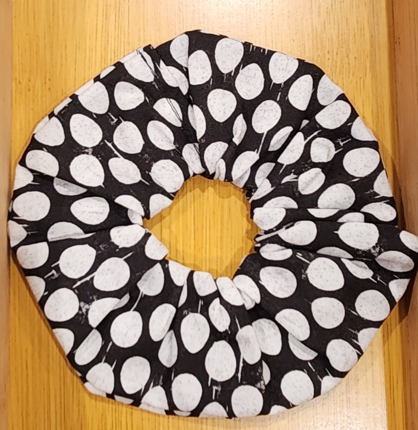 Black + White Egg Scrunchie