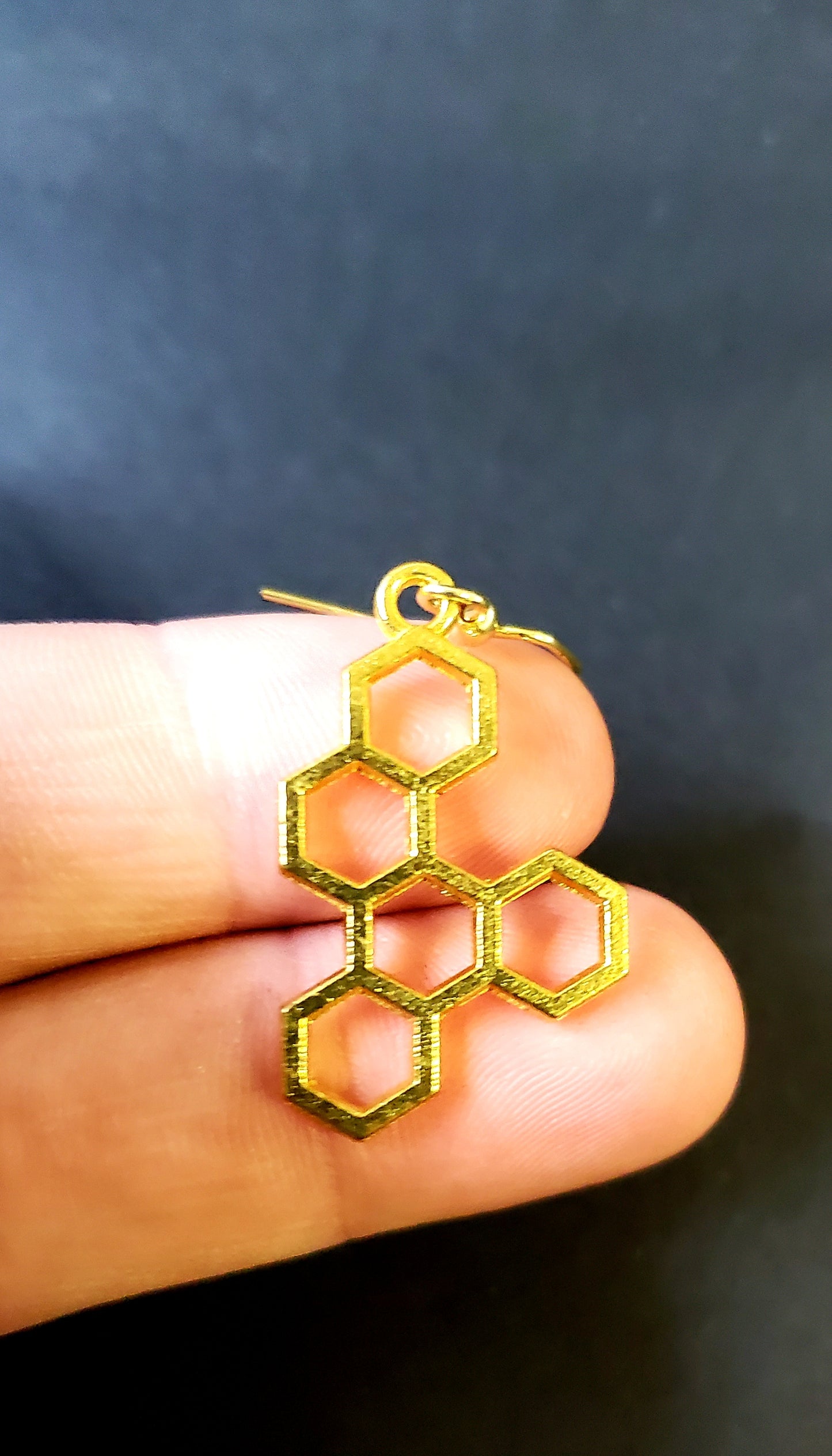 Honeycomb Dangle