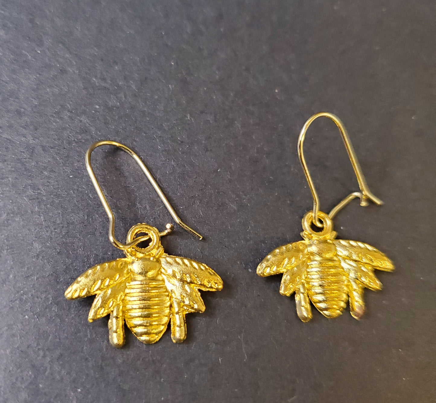 Bee Clips